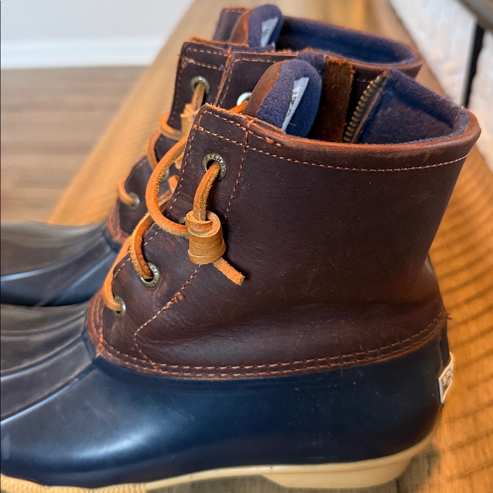 Sperry Saltwater Duck Boots – Navy & Brown Leather | Women’s Size 9 - Picture 4 of 6